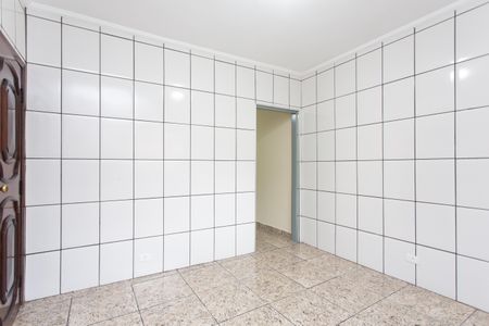 Casa à venda com 59m², 2 quartos e 2 vagasCozinha 