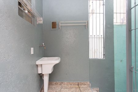 Casa à venda com 59m², 2 quartos e 2 vagasÁrea de Serviço 