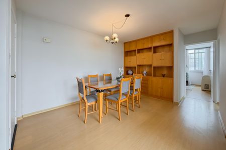 Apartamento à venda com 96m², 2 quartos e 1 vagaSala