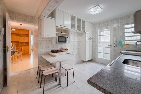 Apartamento à venda com 96m², 2 quartos e 1 vagaCozinha