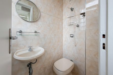 Apartamento à venda com 96m², 2 quartos e 1 vagaBanheiro de serviço