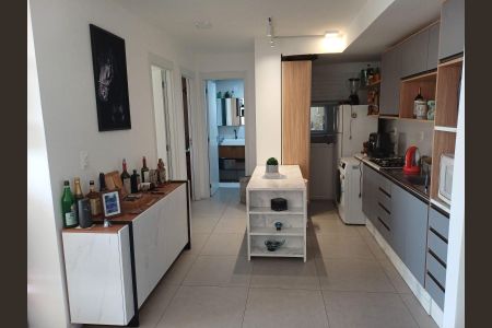 Cozinha de apartamento para alugar com 2 quartos, 95m² em Partenon, Porto Alegre