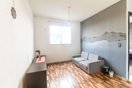 Sala de apartamento para alugar com 2 quartos, 42m² em Núcleo Lageado, São Paulo