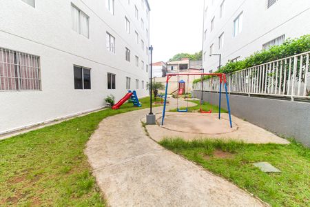 Apartamento para alugar com 42m², 2 quartos e sem vagaÁrea comum - Playground