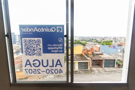 Apartamento para alugar com 42m², 2 quartos e sem vagaPlaca na janela