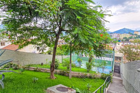 Apartamento para alugar com 56m², 2 quartos e sem vagaÁrea comum