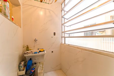 Apartamento para alugar com 56m², 2 quartos e sem vagaÁrea de Serviço