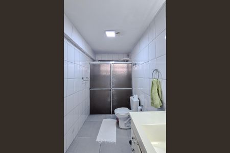 Apartamento à venda com 127m², 3 quartos e 1 vaga Apartamento à venda com 127m², 3 quartos e 1 vagaBanheiro