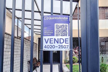 Apartamento à venda com 127m², 3 quartos e 1 vaga Apartamento à venda com 127m², 3 quartos e 1 vagaPlaquinha