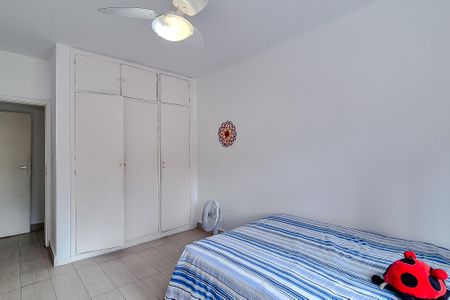 Apartamento à venda com 127m², 3 quartos e 1 vaga Apartamento à venda com 127m², 3 quartos e 1 vagaQuarto 2