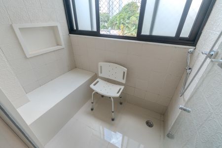 Apartamento à venda com 150m², 3 quartos e 1 vaga Apartamento à venda com 150m², 3 quartos e 1 vagaBanheiro