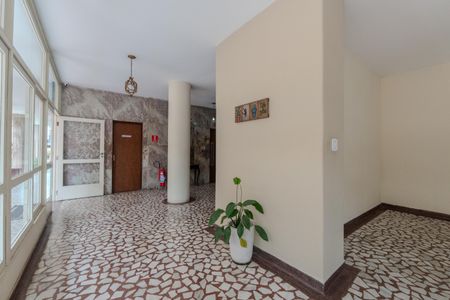 Apartamento à venda com 150m², 3 quartos e 1 vaga Apartamento à venda com 150m², 3 quartos e 1 vagaHall de entrada