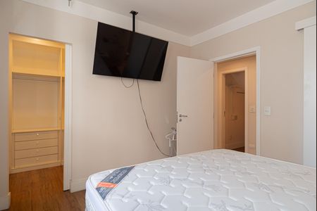Apartamento à venda com 146m², 3 quartos e 1 vaga Apartamento à venda com 146m², 3 quartos e 1 vagaSuíte