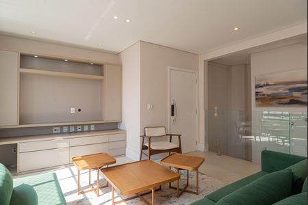 Apartamento à venda com 146m², 3 quartos e 1 vaga Apartamento à venda com 146m², 3 quartos e 1 vagaSala