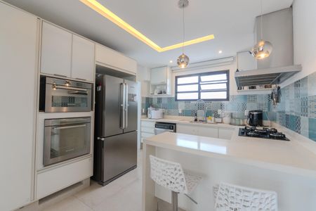 Apartamento à venda com 150m², 3 quartos e 1 vaga Apartamento à venda com 150m², 3 quartos e 1 vagaCozinha