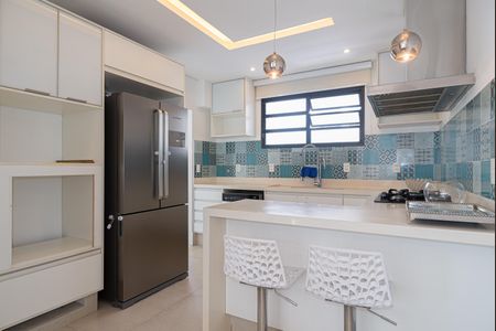 Apartamento à venda com 146m², 3 quartos e 1 vaga Apartamento à venda com 146m², 3 quartos e 1 vagaCozinha