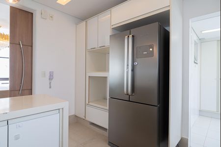 Apartamento à venda com 146m², 3 quartos e 1 vaga Apartamento à venda com 146m², 3 quartos e 1 vagaCozinha