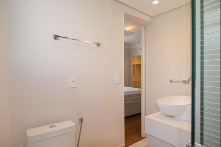 Apartamento à venda com 146m², 3 quartos e 1 vaga Apartamento à venda com 146m², 3 quartos e 1 vagaBanheiro da Suíte
