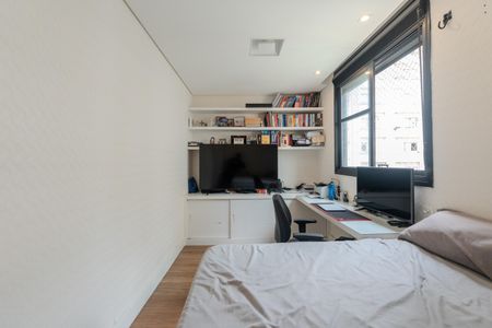 Apartamento à venda com 150m², 3 quartos e 1 vaga Apartamento à venda com 150m², 3 quartos e 1 vagaQuarto 2