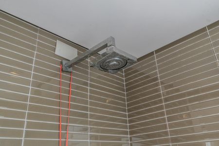 Apartamento à venda com 150m², 3 quartos e 1 vaga Apartamento à venda com 150m², 3 quartos e 1 vagaBanheiro da Suíte 1