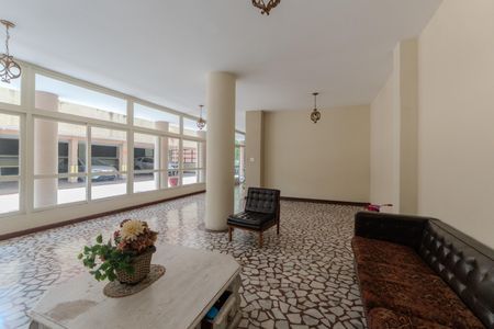 Apartamento à venda com 150m², 3 quartos e 1 vaga Apartamento à venda com 150m², 3 quartos e 1 vagaHall de entrada