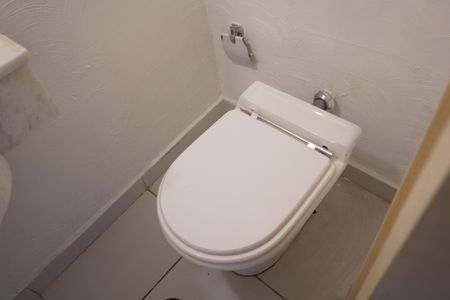 Casa para alugar com 200m², 2 quartos e 1 vagaLavabo