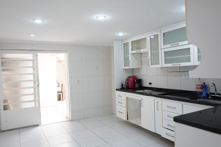 Casa para alugar com 200m², 2 quartos e 1 vagaCozinha