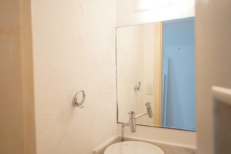 Casa para alugar com 200m², 2 quartos e 1 vagaLavabo