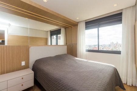 Quarto  de apartamento para alugar com 1 quarto, 49m² em Petrópolis, Porto Alegre