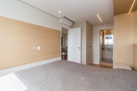 Quarto  de apartamento para alugar com 1 quarto, 49m² em Petrópolis, Porto Alegre