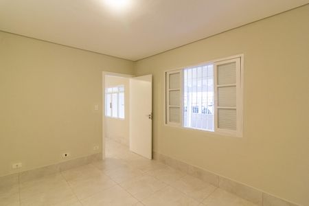 Casa para alugar com 120m², 3 quartos e 2 vagas Casa para alugar com 120m², 3 quartos e 2 vagasQuarto 1