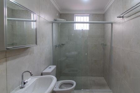 Casa para alugar com 120m², 3 quartos e 2 vagas Casa para alugar com 120m², 3 quartos e 2 vagasBanheiro Social 2