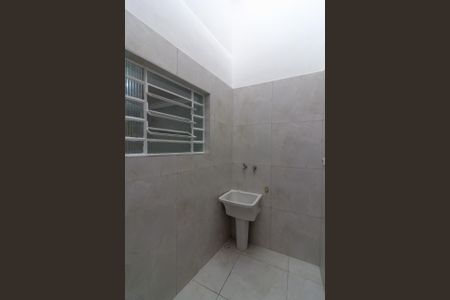 Casa para alugar com 120m², 3 quartos e 2 vagas Casa para alugar com 120m², 3 quartos e 2 vagasÁrea de Serviço