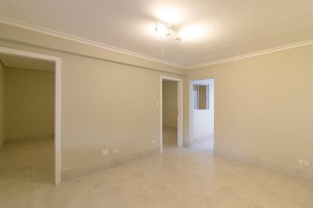 Sala de casa para alugar com 3 quartos, 120m² em Vila Arriete, São Paulo