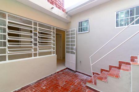 Casa para alugar com 120m², 3 quartos e 2 vagas Casa para alugar com 120m², 3 quartos e 2 vagasQuintal