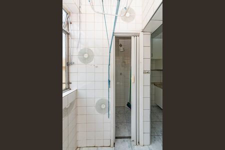 Apartamento para alugar com 57m², 2 quartos e 1 vagaÁrea de Serviço