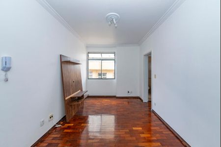 Sala de apartamento para alugar com 2 quartos, 57m² em Nova Suíça, Belo Horizonte