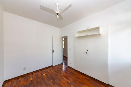 Quarto 1 de apartamento para alugar com 2 quartos, 57m² em Nova Suíça, Belo Horizonte