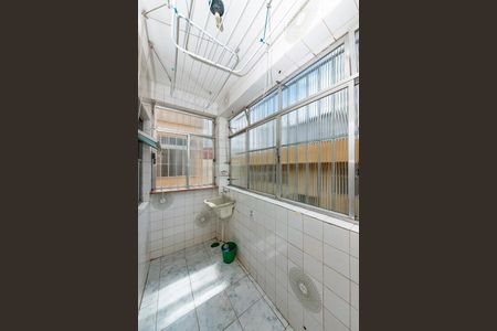 Apartamento para alugar com 57m², 2 quartos e 1 vagaÁrea de Serviço