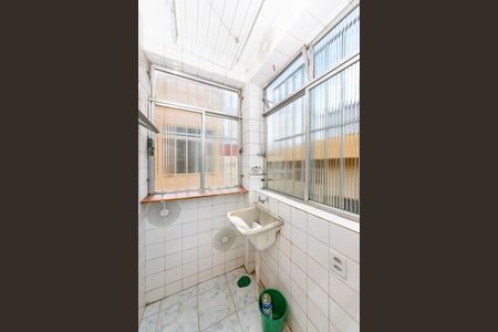 Apartamento para alugar com 57m², 2 quartos e 1 vagaÁrea de Serviço