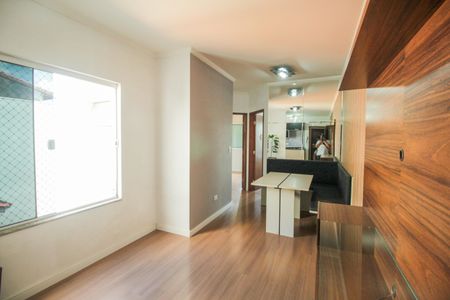 Sala de apartamento para alugar com 2 quartos, 50m² em Parque Marajoara, Santo André