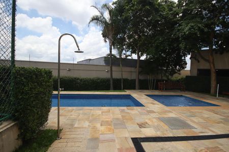 Apartamento para alugar com 54m², 2 quartos e 1 vagaÁrea comum - Piscina