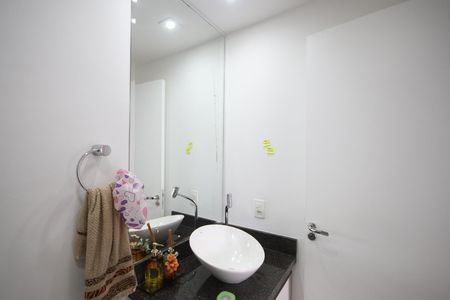 Apartamento para alugar com 54m², 2 quartos e 1 vagaBanheiro 1