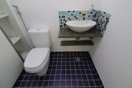 Casa à venda com 150m², 4 quartos e 2 vagasLavabo