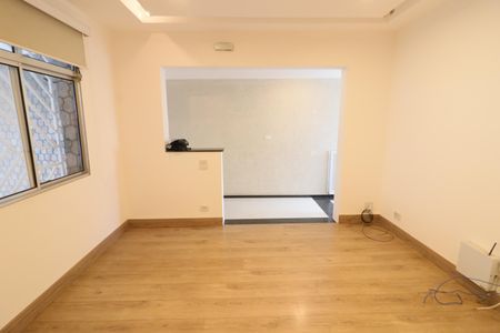 Casa à venda com 150m², 4 quartos e 2 vagasSala