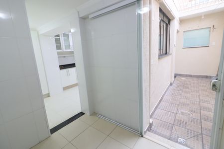 Casa à venda com 150m², 4 quartos e 2 vagasÁrea de Serviço