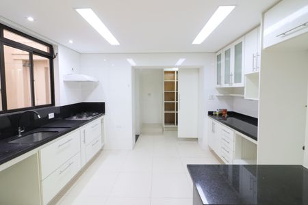 Casa à venda com 150m², 4 quartos e 2 vagasCozinha