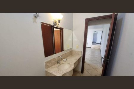 Casa para alugar com 4 quartos, 357m² em Parque Taquaral, Campinas