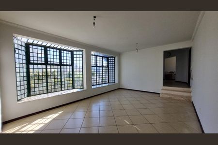 Casa para alugar com 4 quartos, 357m² em Parque Taquaral, Campinas
