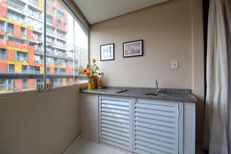 Varanda de apartamento à venda com 2 quartos, 55m² em Indianópolis, São Paulo